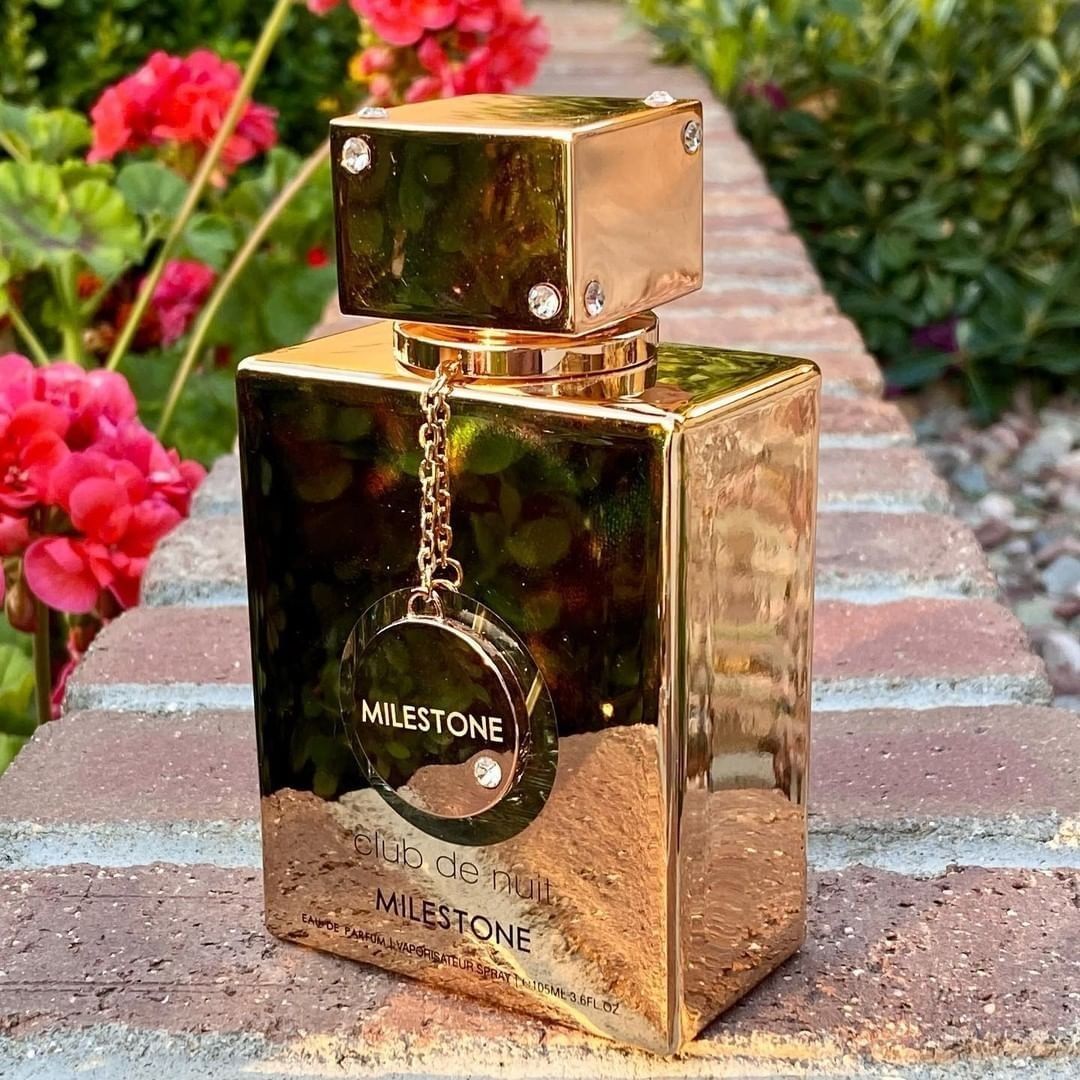ARMAF Club de Nuit Milestone - Luxury & Authentic Fragrance - Unisex Eau De Parfum - 3.6Fl Oz / 105ml