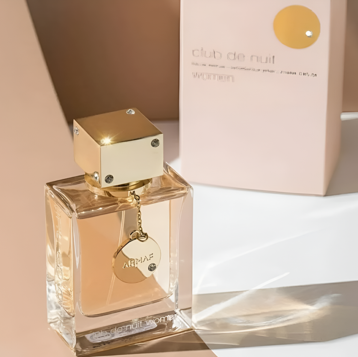 Club de Nuit Women Perfume by Armaf - Eau De Parfum for Women - 3.6Fl Oz / 105ml Luxury & Authentic Fragrance