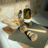 Tilley + Me Eco-Friendly Bamboo Dishwashing Brush with Handle - Palm Fiber Bristles